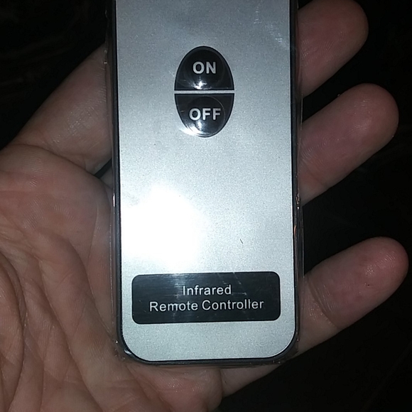 Oriental Candlestick Trio w LED flameless remote - Picture 8 of 11